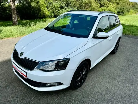 Annonce SKODA FABIA Essence 2016 d'occasion 