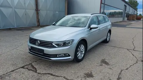 Used VOLKSWAGEN PASSAT Petrol 2019 Ad 