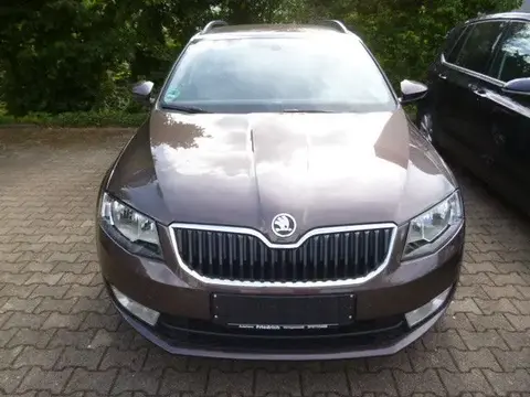 Used SKODA OCTAVIA Petrol 2015 Ad 