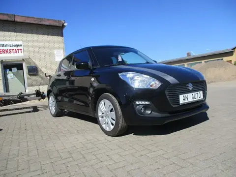 Used SUZUKI SWIFT Petrol 2018 Ad 