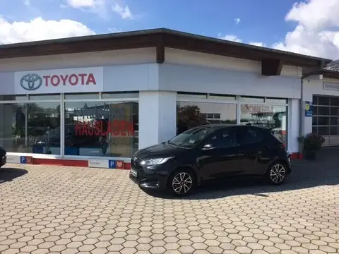 Used TOYOTA YARIS Hybrid 2022 Ad 