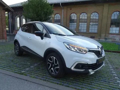 Used RENAULT CAPTUR Petrol 2017 Ad 