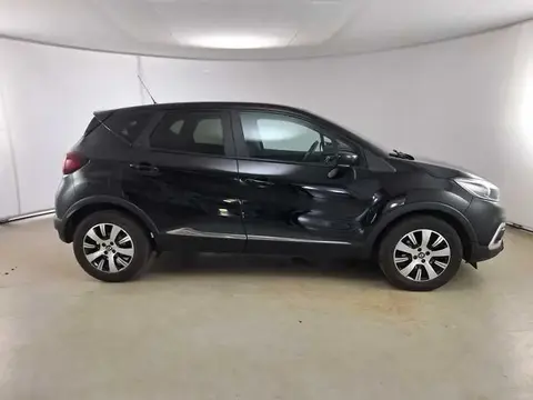 Used RENAULT CAPTUR Diesel 2019 Ad 