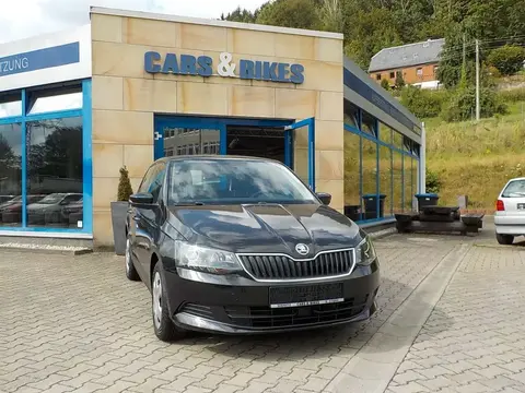 Used SKODA FABIA Petrol 2015 Ad 