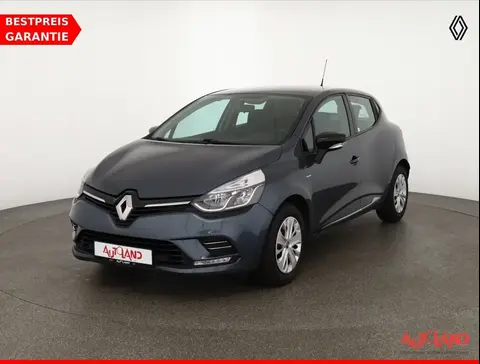 Used RENAULT CLIO Petrol 2017 Ad 