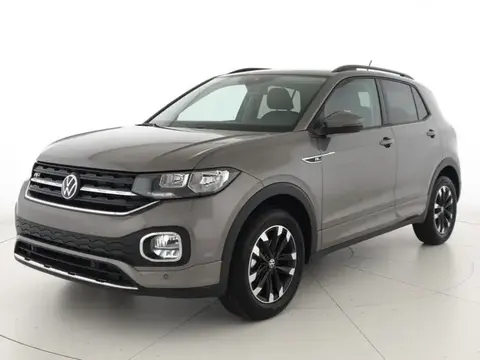 Used VOLKSWAGEN T-CROSS  2021 Ad 