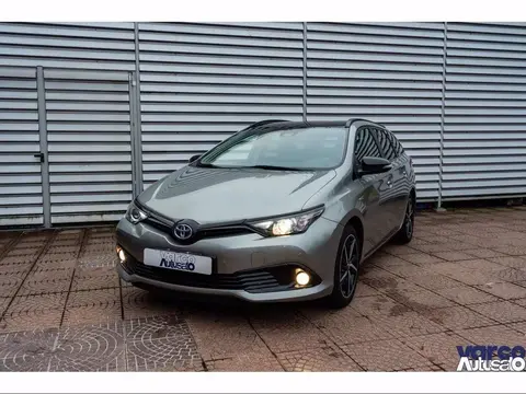 Used TOYOTA AURIS Hybrid 2018 Ad 