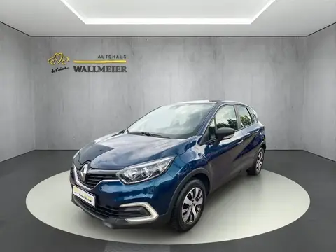 Used RENAULT CAPTUR Petrol 2017 Ad 