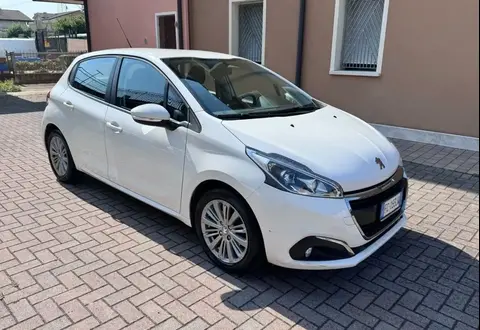 Used PEUGEOT 208 Petrol 2016 Ad 