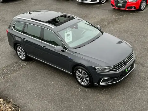 Used VOLKSWAGEN PASSAT Hybrid 2021 Ad 