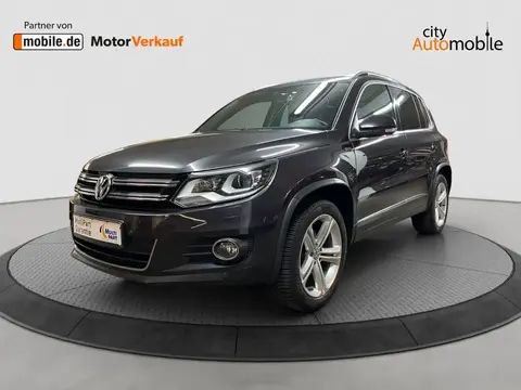 Used VOLKSWAGEN TIGUAN Petrol 2015 Ad 