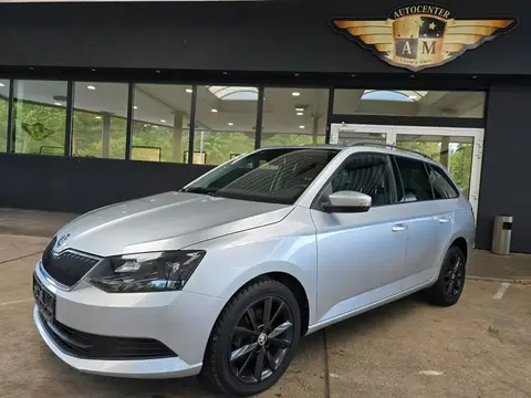 Used SKODA FABIA Petrol 2015 Ad 