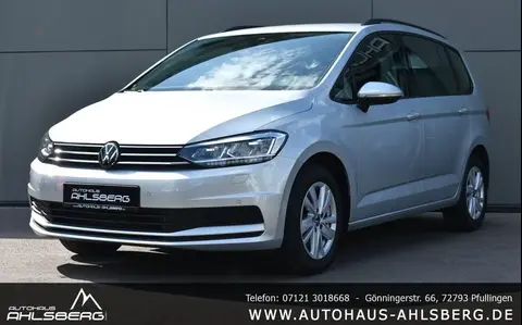 Used VOLKSWAGEN TOURAN Petrol 2022 Ad 