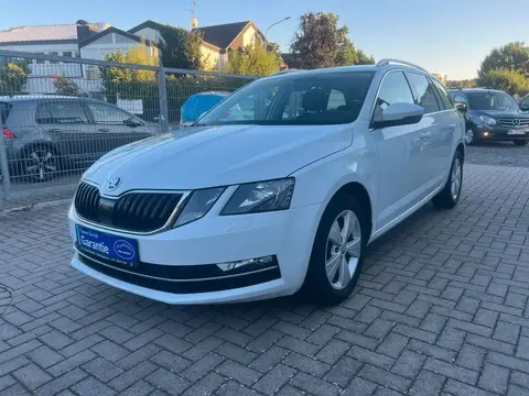 Used SKODA OCTAVIA Petrol 2019 Ad 