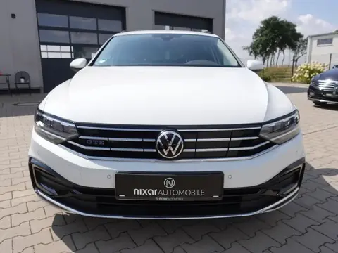 Used VOLKSWAGEN PASSAT Hybrid 2021 Ad 