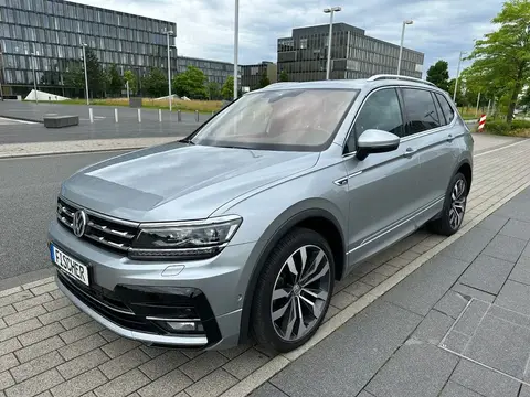 Used VOLKSWAGEN TIGUAN Petrol 2020 Ad 