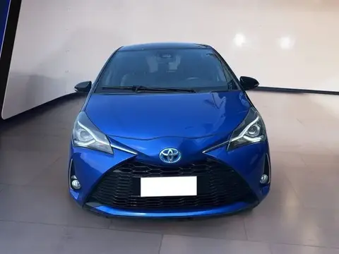 Used TOYOTA YARIS Hybrid 2019 Ad 