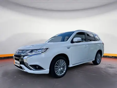 Used MITSUBISHI OUTLANDER Petrol 2020 Ad 