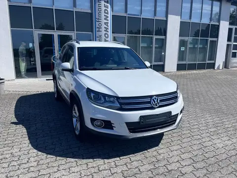 Used VOLKSWAGEN TIGUAN Petrol 2015 Ad 