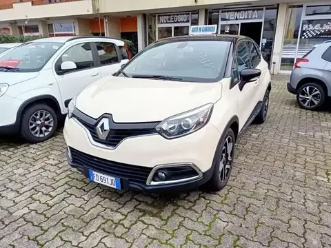 Annonce RENAULT CAPTUR Essence 2016 d'occasion 