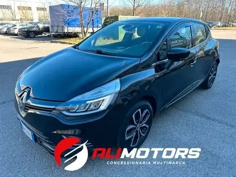 Used RENAULT CLIO Petrol 2018 Ad 