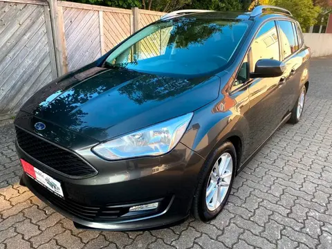 Used FORD GRAND C-MAX Petrol 2019 Ad 