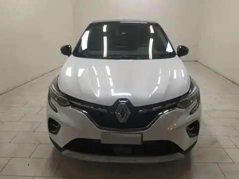 Used RENAULT CAPTUR Hybrid 2021 Ad 