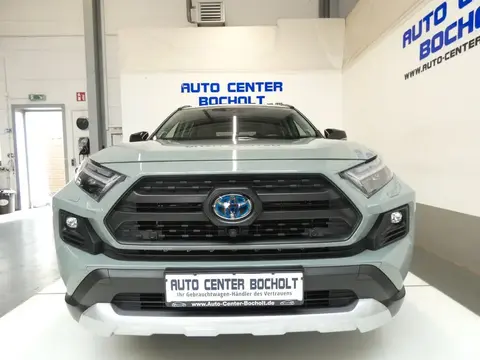 Used TOYOTA RAV4 Hybrid 2022 Ad 