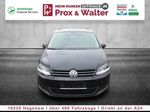 Used VOLKSWAGEN SHARAN Petrol 2019 Ad Germany