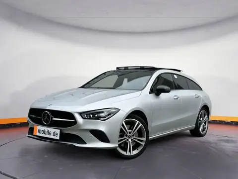 Used MERCEDES-BENZ CLASSE CLA Hybrid 2022 Ad 