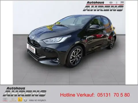 Used TOYOTA YARIS Hybrid 2021 Ad Germany