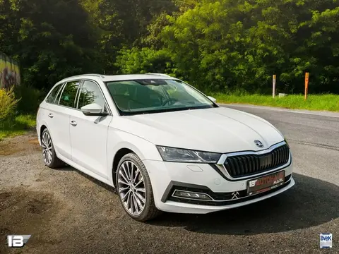 Used SKODA OCTAVIA Petrol 2020 Ad 