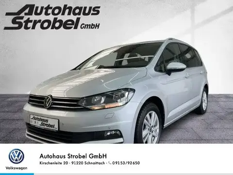 Used VOLKSWAGEN TOURAN Petrol 2022 Ad 