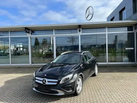 Used MERCEDES-BENZ CLASSE GLA Petrol 2015 Ad 