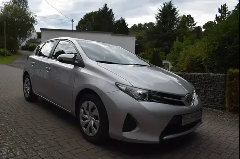 Annonce TOYOTA AURIS Essence 2015 d'occasion 