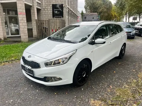 Used KIA CEED Petrol 2014 Ad 