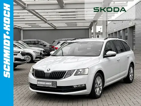 Used SKODA OCTAVIA Petrol 2020 Ad 