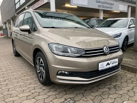 Used VOLKSWAGEN TOURAN Petrol 2018 Ad 