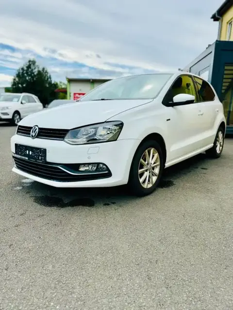 Used VOLKSWAGEN POLO Diesel 2015 Ad 