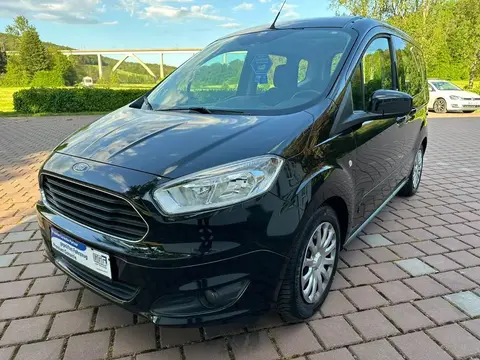 Used FORD TOURNEO Petrol 2015 Ad 