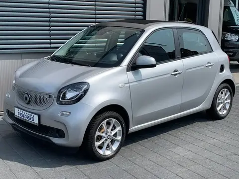 Annonce SMART FORFOUR Essence 2016 d'occasion 