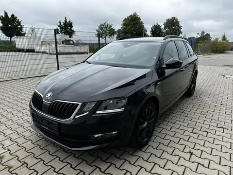 Used SKODA OCTAVIA Petrol 2018 Ad 