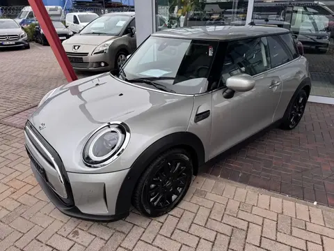 Used MINI COOPER Petrol 2024 Ad 