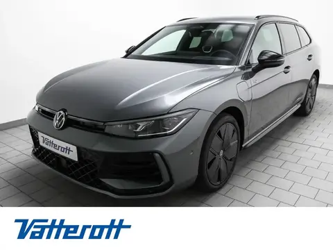 Used VOLKSWAGEN PASSAT Hybrid 2024 Ad 