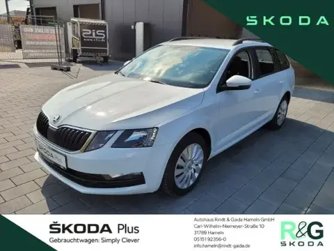 Used SKODA OCTAVIA Petrol 2018 Ad 