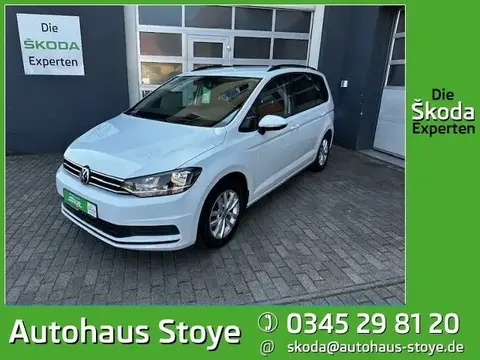 Used VOLKSWAGEN TOURAN Petrol 2016 Ad 