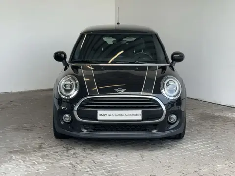 Used MINI COOPER Petrol 2019 Ad Germany