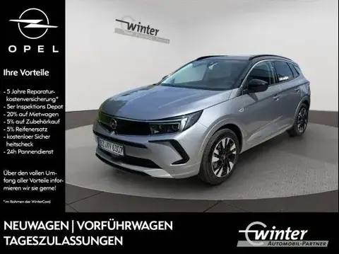 Used OPEL GRANDLAND Hybrid 2024 Ad 