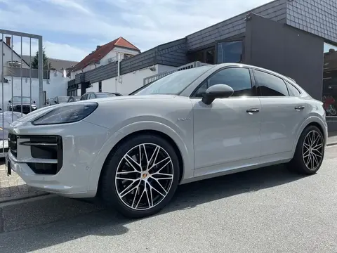 Used PORSCHE CAYENNE Hybrid 2024 Ad 