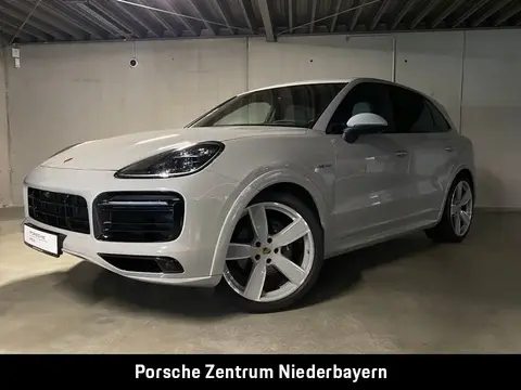 Used PORSCHE CAYENNE Hybrid 2021 Ad 